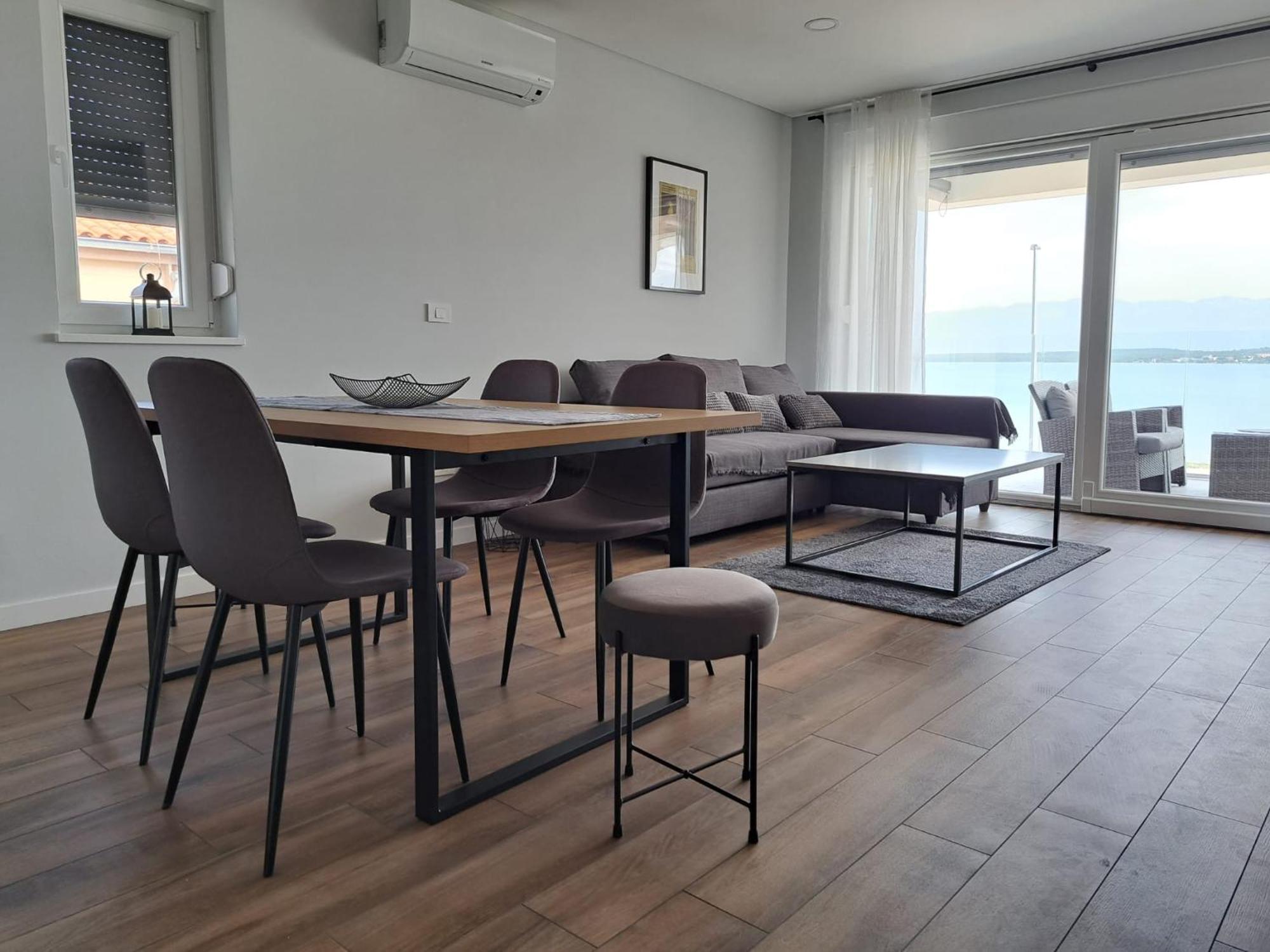 B & R Summer Breeze Apartments Нін Екстер'єр фото